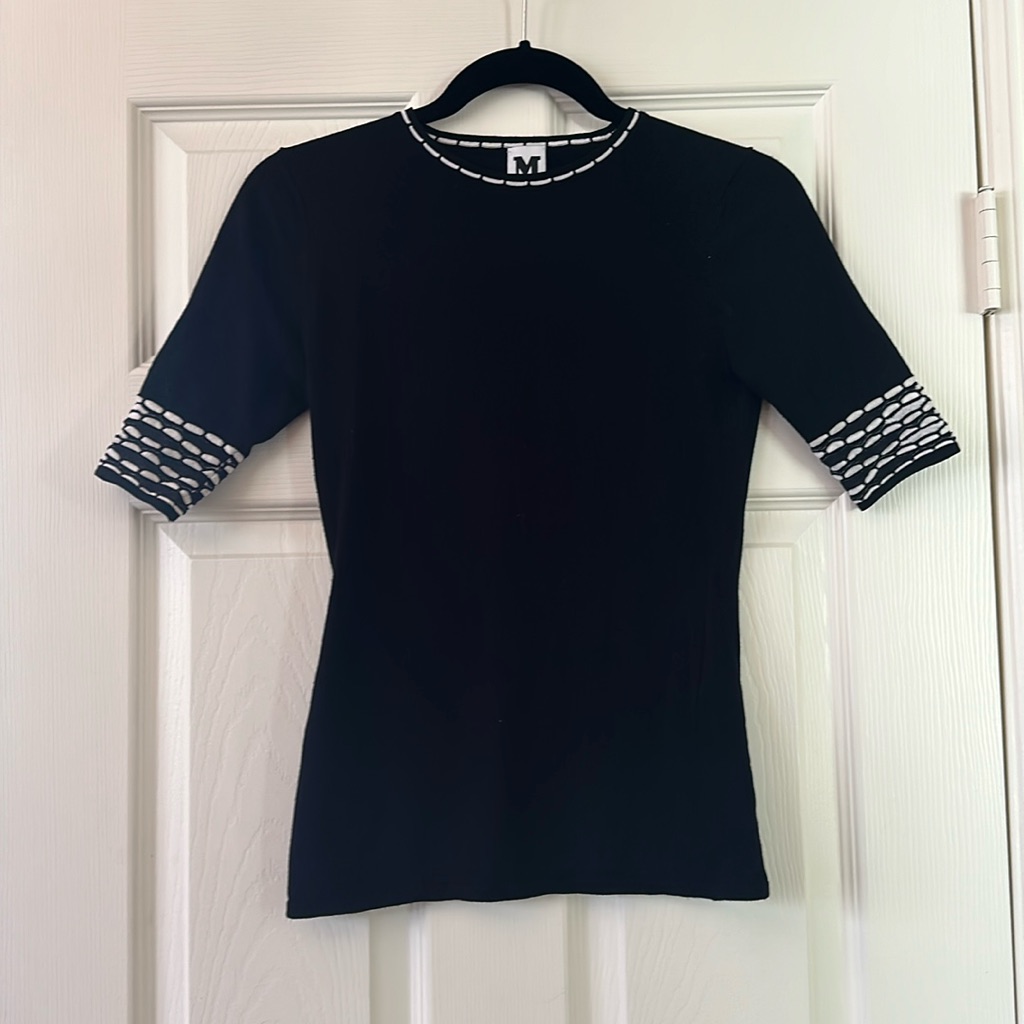 Missoni Black Viscose/Polyester Top With Black/White Sleeves/Neck Size 38
